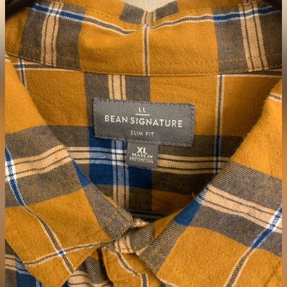 LL Bean Signature Flannel - Picture 2 of 4